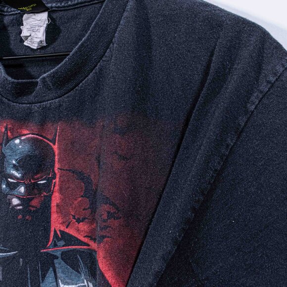 Batman Dark Knight Red T-Shirt Large Y2K 2008 DC Comics Movie - Picture 7 of 7